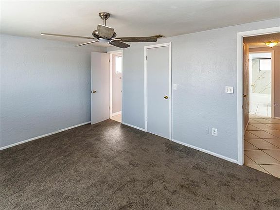 5th image of 4150 Newbury Dr