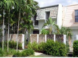 9105 SW 96th Ave, Miami, FL 33176