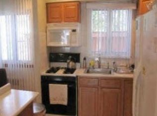 4 Capri Gate, Plainview, NY 11803