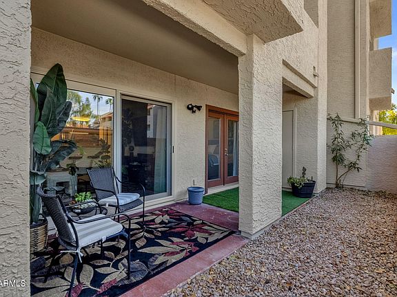 4th image of 540 N MAY Street #1073