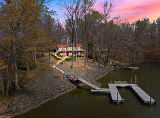 435 Lake Dr, Lexington, NC 27292