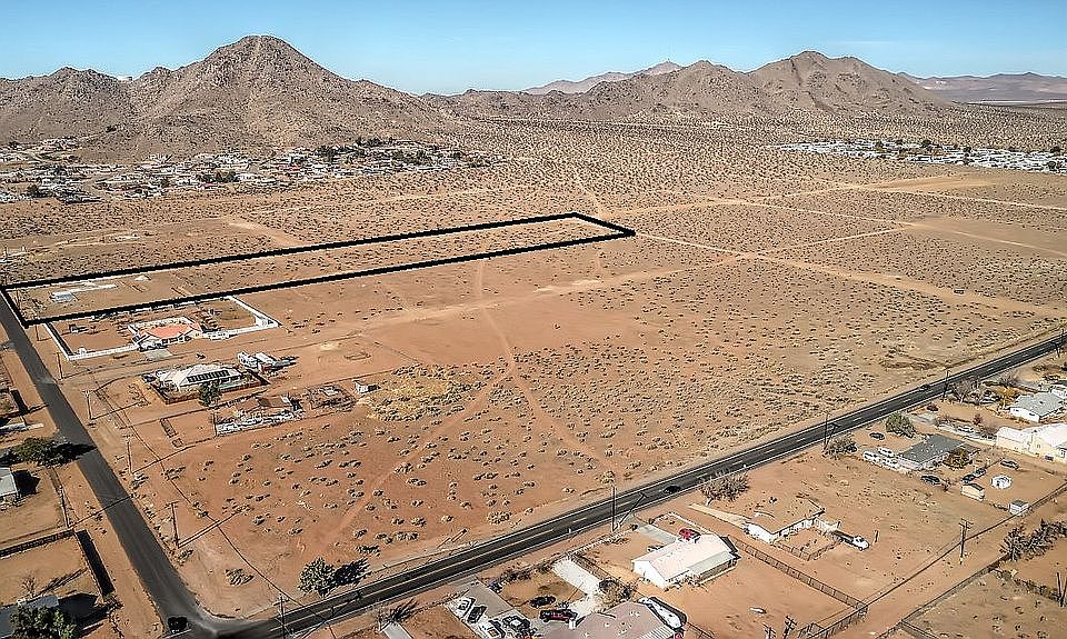 8+ Acres Buildable Land  