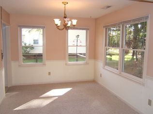 906 Nassau Ct, New Bern, NC 28560