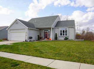 312 Cranberry Run, Avilla, IN 46710