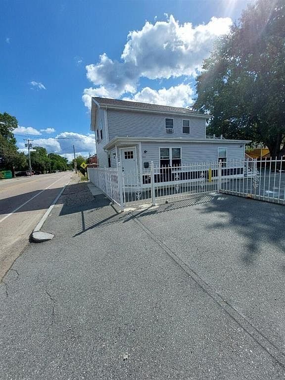 333 Oakland Beach Ave, Warwick, RI 02889 Zillow