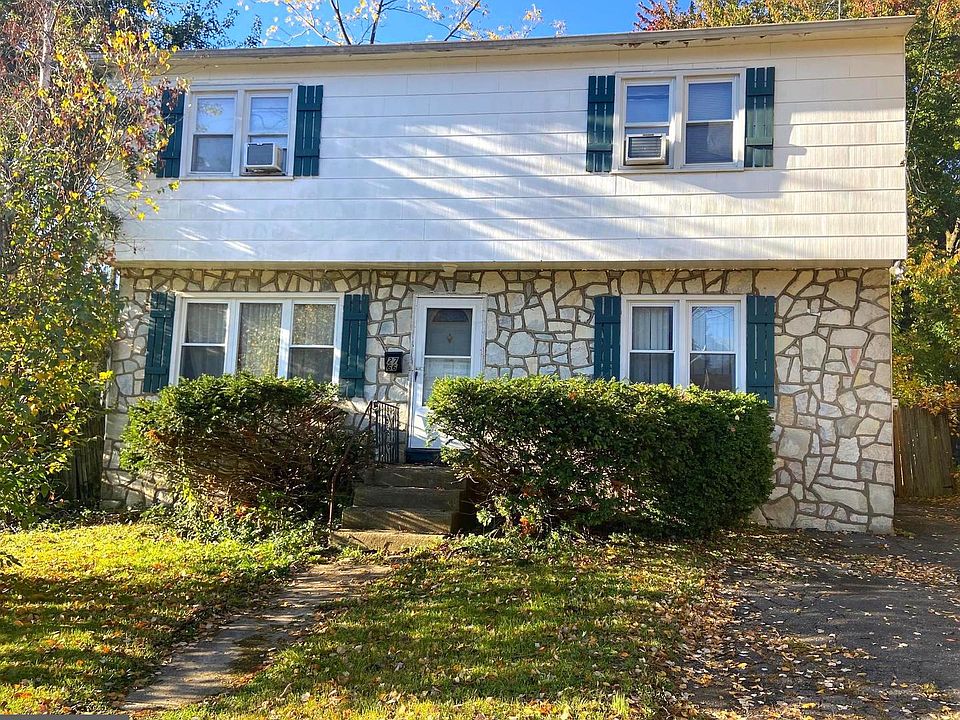 1st image of 2766 Miriam Ave