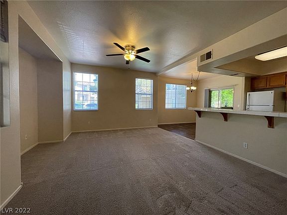 5th image of 9901 Trailwood Dr APT 1064