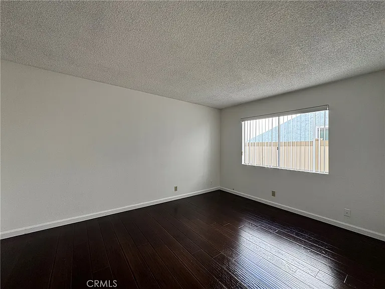 21200 Fibre Ct — Photo 22