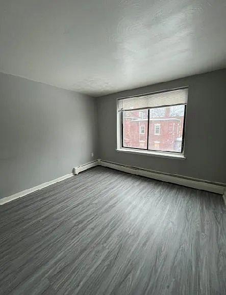 Trinity Court — Photo 4