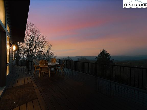 5th image of 110 Pinnacle Ridge Road