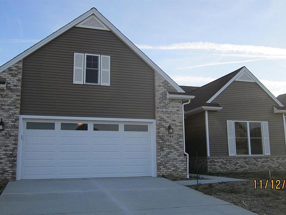 2nd image of 3544 Lexington Cir #66