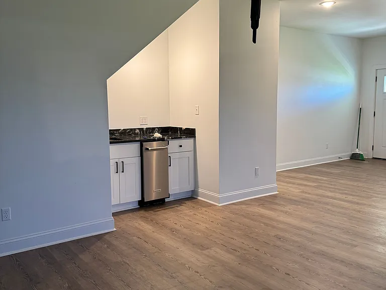 111 Chandlor Cir — Photo 7