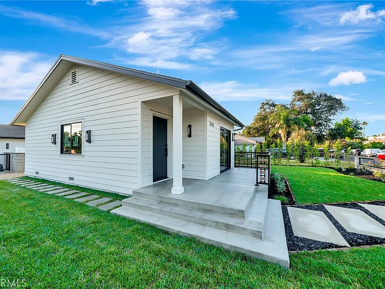 7401 Dempsey Ave — Photo 40