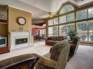 1202 Springwater Dr, Mandeville, LA 70471
