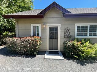 236 Pleasant Ave #A, Santa Rosa, CA 95403