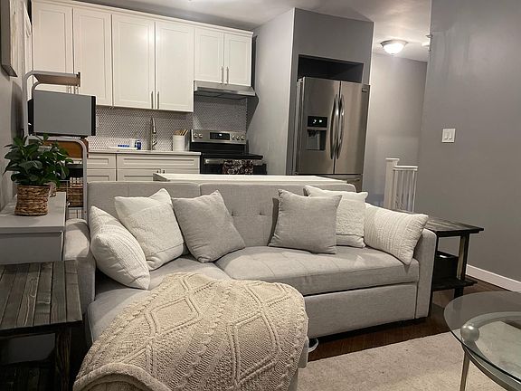 3rd image of 9136 Park Ln S #2