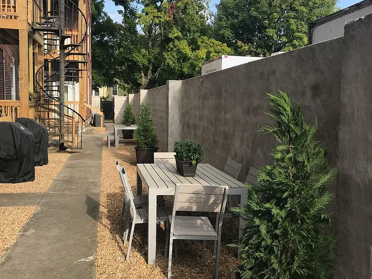 606 N Roan St #608-100 — Photo 13