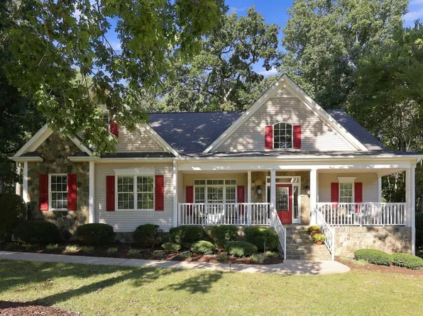 125 Scotts Pine Cir, Wake Forest, NC 27587