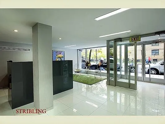 Sold by Stribling | media 3