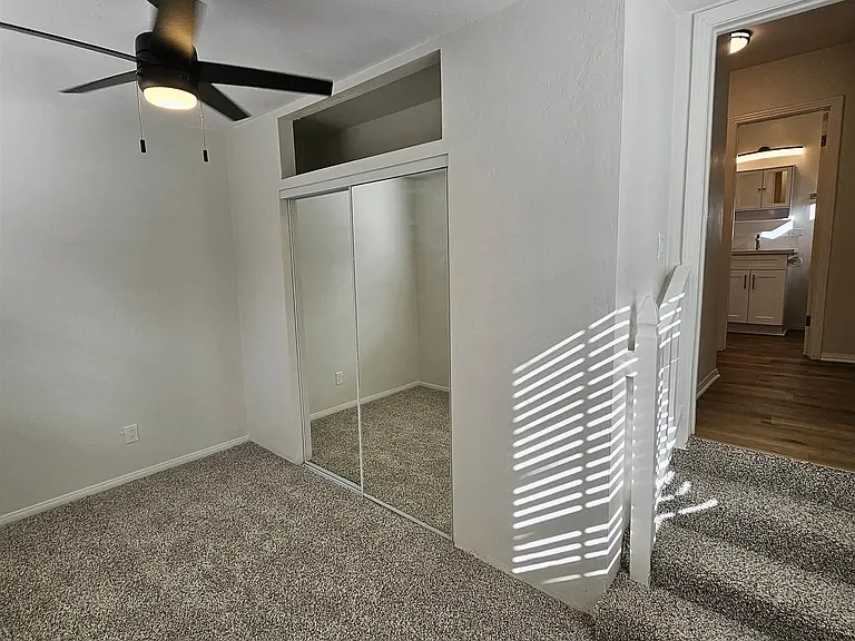 520 Glover Ave #B — Photo 13