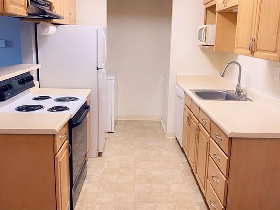 5th image of 8201 Camino Colegio APT 138