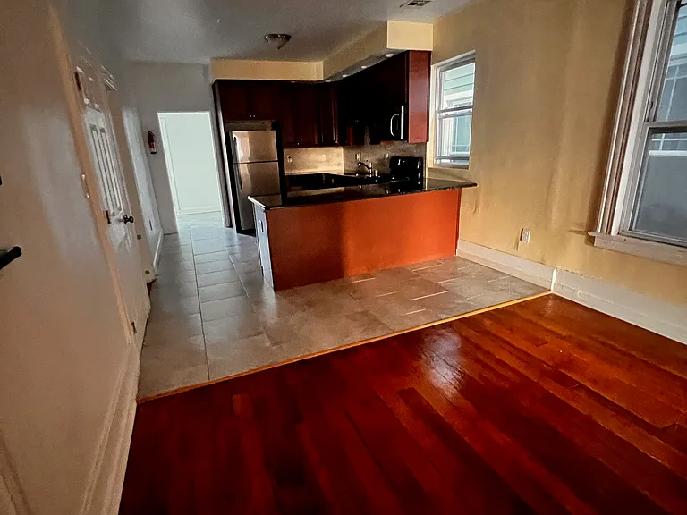 708 N 5th St #2 — Photo 7