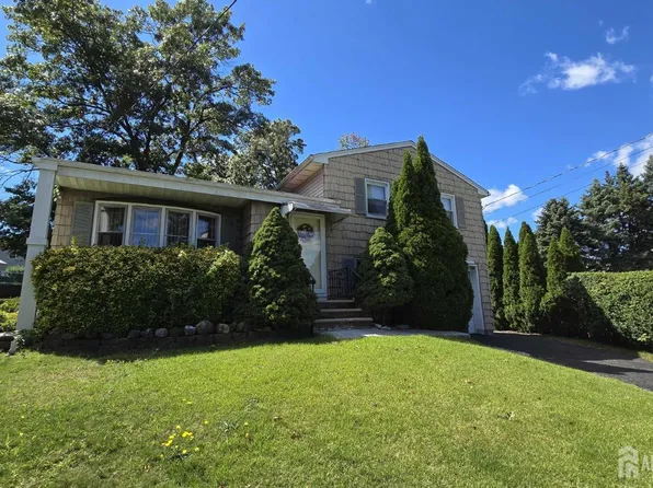 3 Milton Ct, South River, NJ 08882