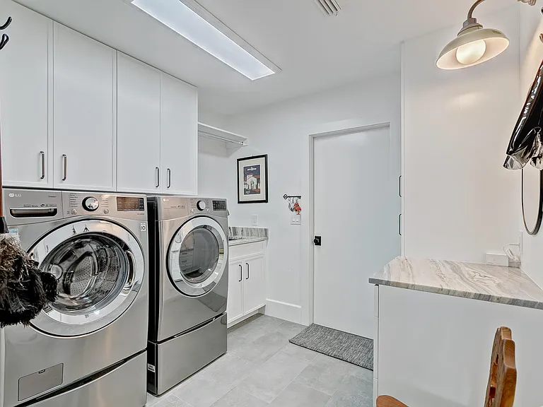605 Masters Way — Photo 36