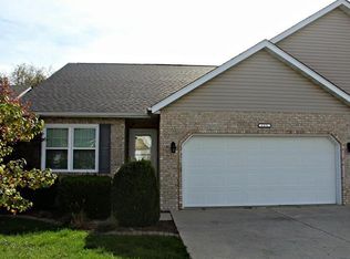 105 Regency Pl, Millstadt, IL