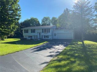8656 Maple Ln, Lee Center, NY 13363