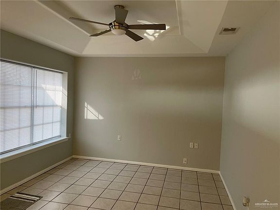 2nd image of 522 S Alton Blvd #2