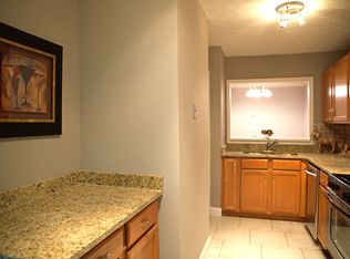 105 Riverview Dr SE, Marietta, GA
