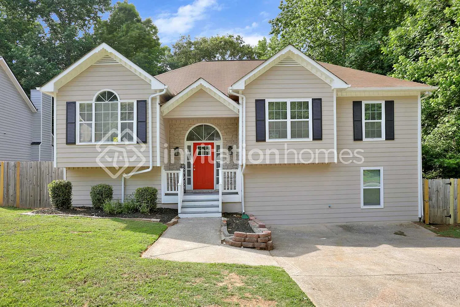 2609 Windage Dr Sw Marietta, GA 30008 — Photo 1