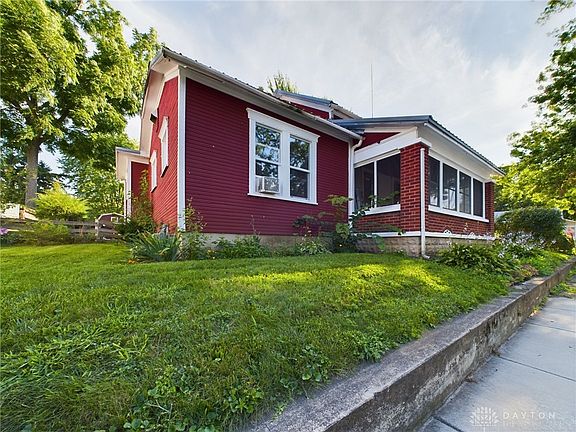 3rd image of 323 Morrow St