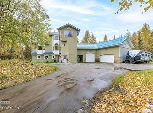 18067 E Stayton Ave, Palmer, AK 99645