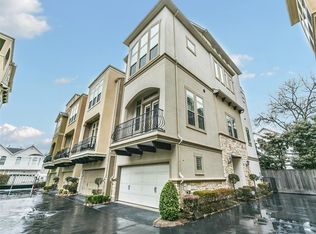 5209 Gibson St, Houston, TX 77007