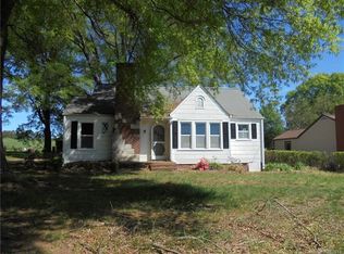 1940 E Ridge Rd, Salisbury, NC 28144