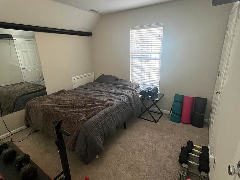 Upstairs bedroom
