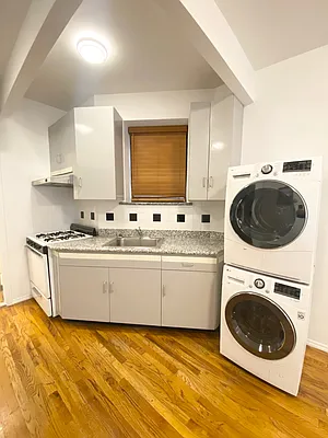 Rented by MOTION New York | media 16