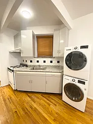 Rented by MOTION New York