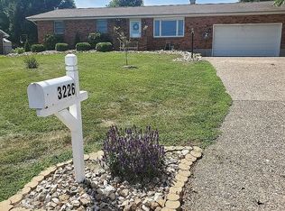 3226 S 36th St, Quincy, IL 62305