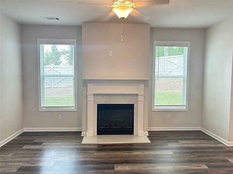 404 Fox Creek Dr — Photo 6