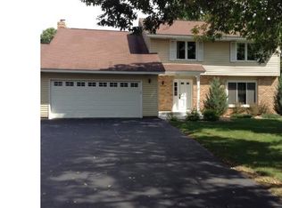 7325 Iverson Ave S, Cottage Grove, MN 55016