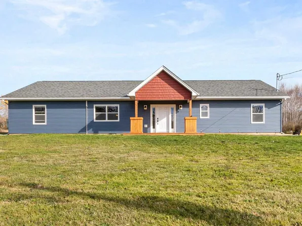 215 Grono Rd, Halifax, NS B2S 2H6