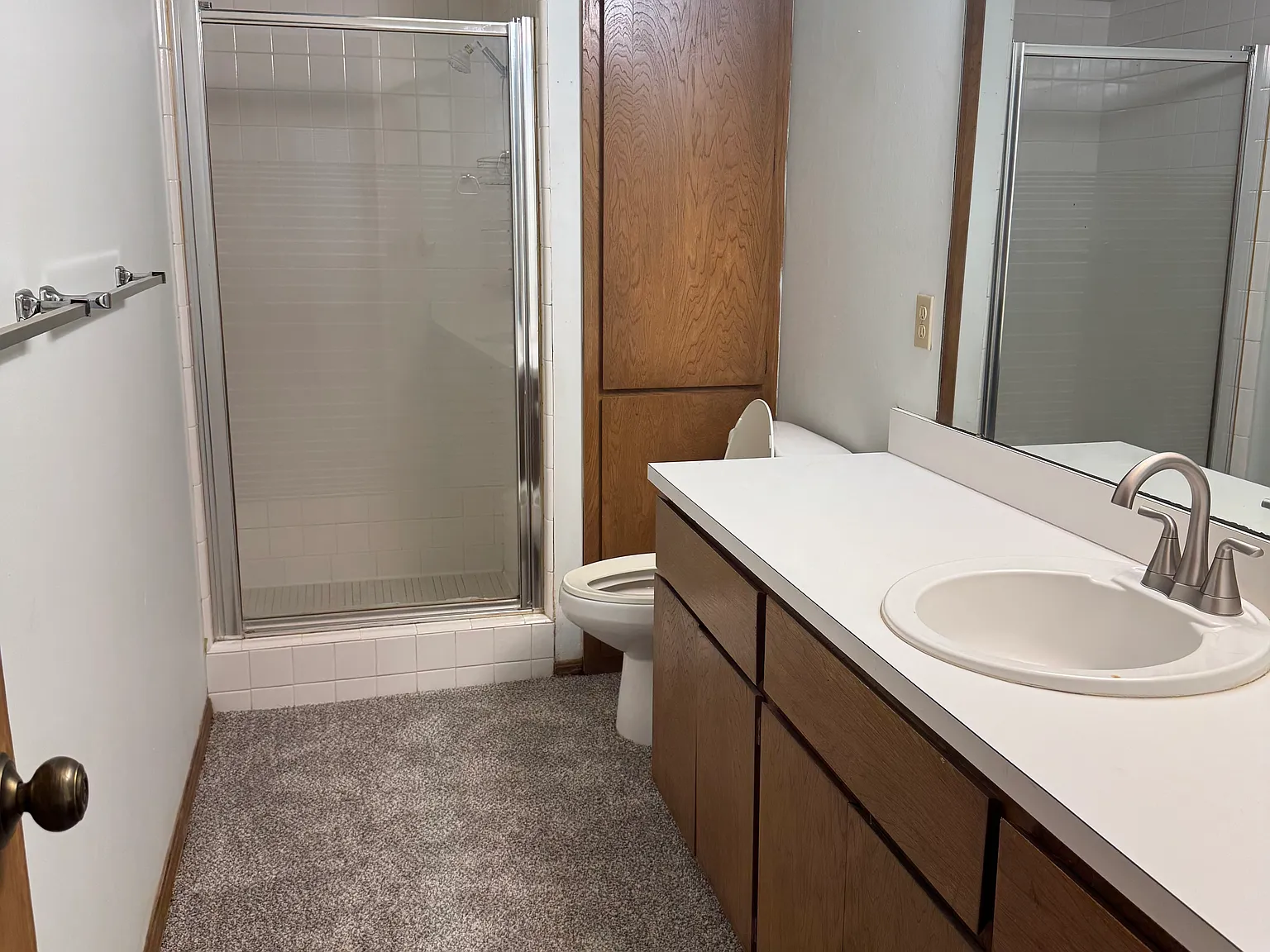 2 bed, 1200 sqft, $1,250 — Photo 2