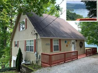 323 Cosby Parris Rd, Byrdstown, TN 38549