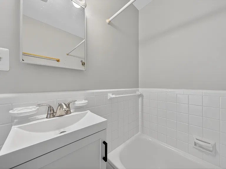 23 W Burdick St #4 — Photo 11