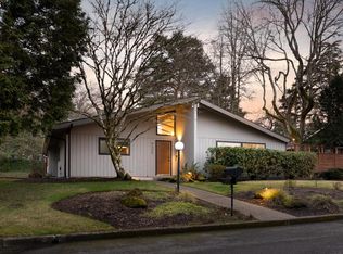 9230 SW Whitford Ln, Portland, OR 97223