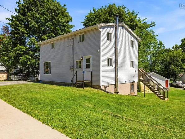 36 Willow St, Kings, NS B0P 1R0
