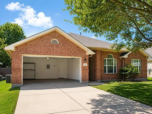 126 Copperwood Loop Photo 1